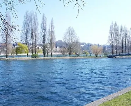 Jolie Maison Vue Meuse Au Centre De Vise *